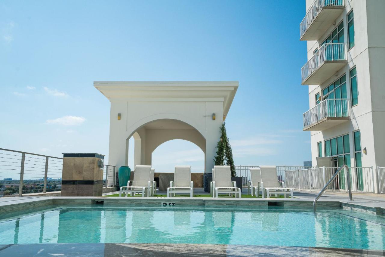 Sea It All Infinity Pool Ocean Views Steps From The Beach - A Perfect Romantic Getaway Galveston Exterior foto